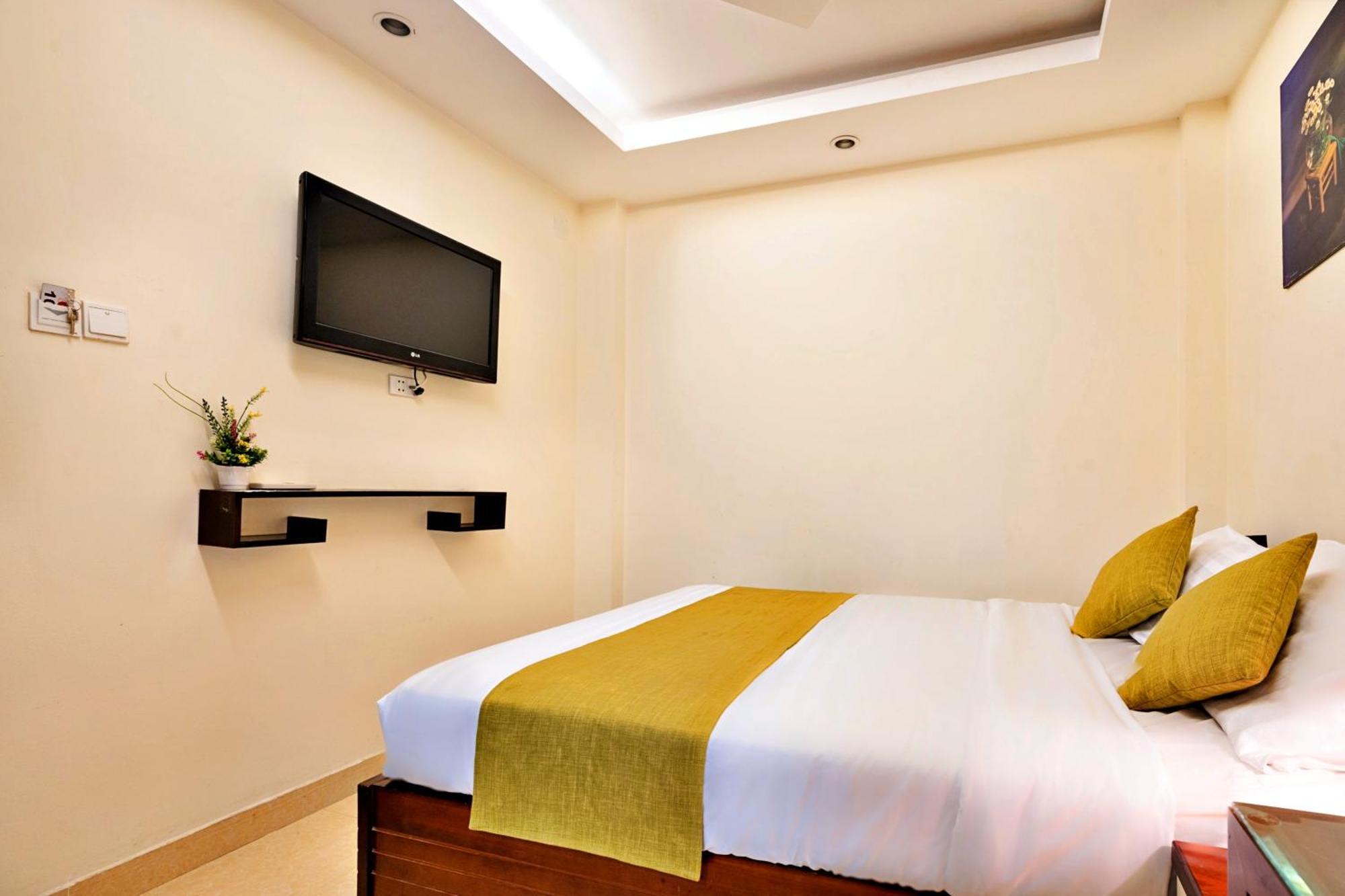Luan Vu Hotel Ho Chi Minh City Exterior photo